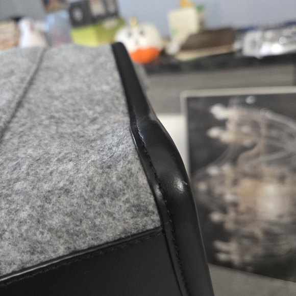 Marc Jacobs Gray The Tote Bag Flannel Wool - Picture 3 of 9